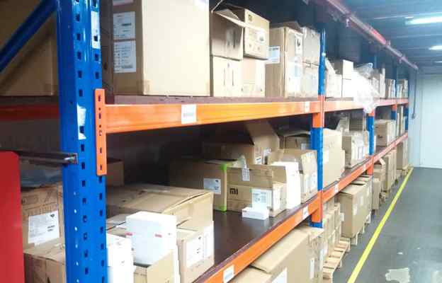 Brasileiros compraram 4 milhões de smartphones contrabandeados em 2019