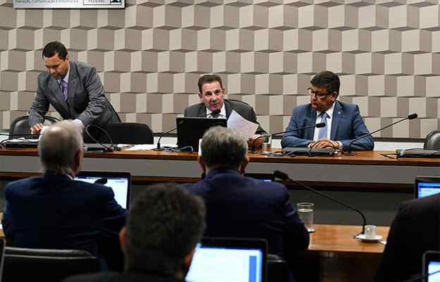 CCT costura acordo para aprovar Lei da TV Paga na próxima semana