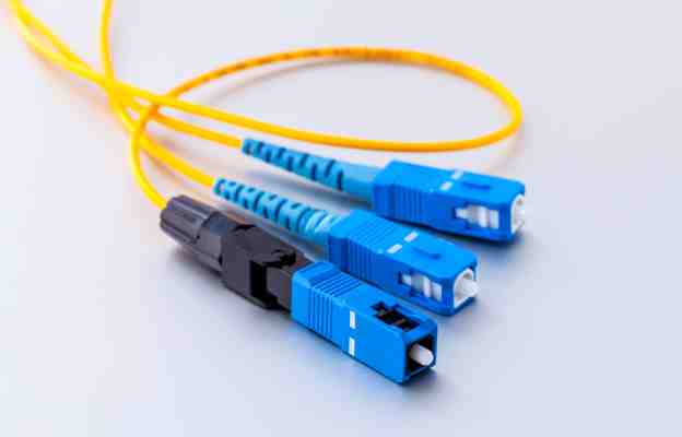 ISPs voltam a concentrar as adições de banda larga fixa em agosto