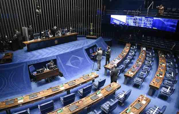 Senadores se posicionam contra a MP das Redes Sociais