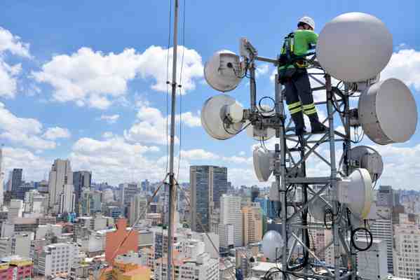 Contic trabalha pelo desarquivamento de projeto que cria o “S” das telecomunicações